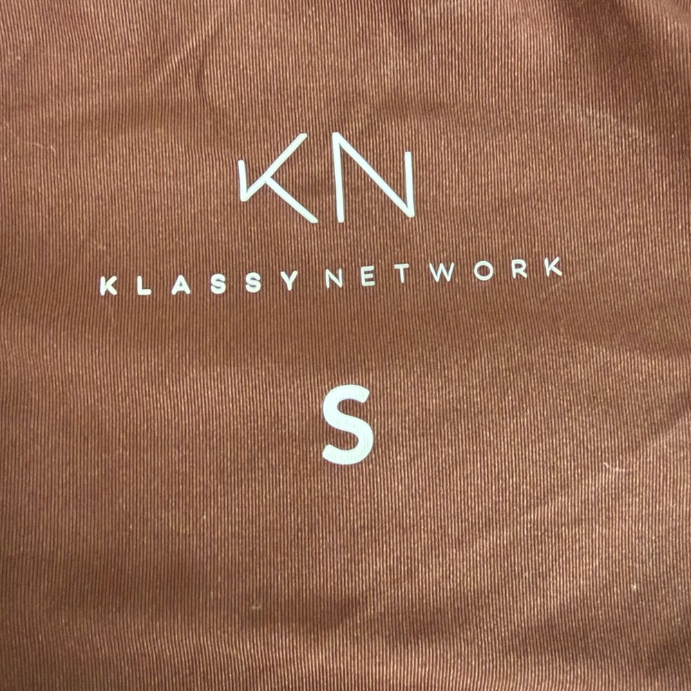 Klassy Network Brown Tank Top - Picture 4 of 4